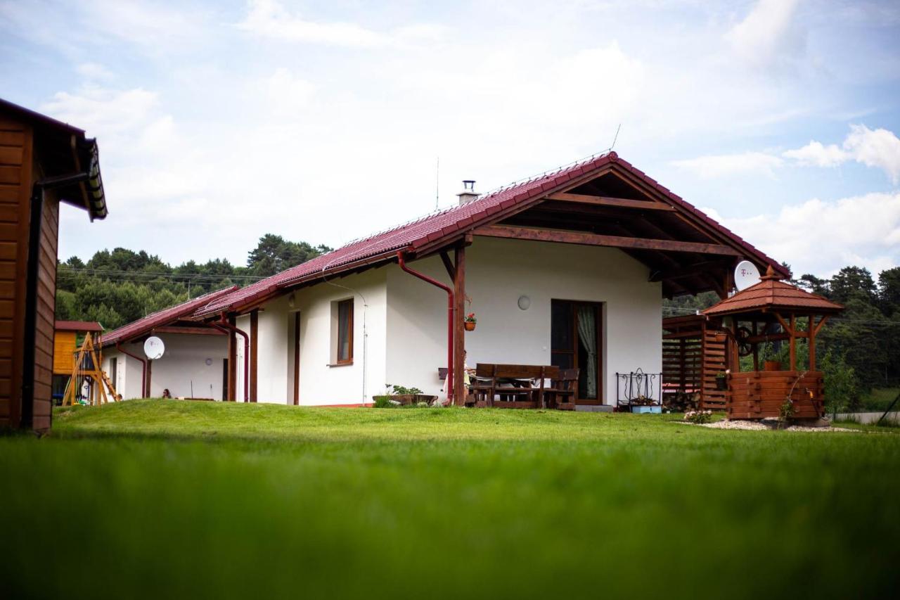 Villa Domceky Sabinka A Melinka à Valča Extérieur photo