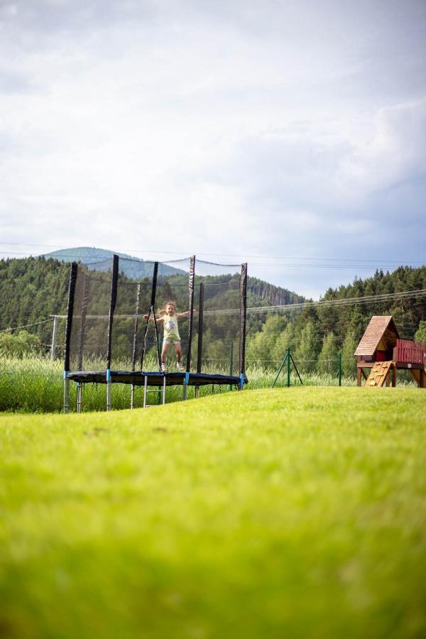 Villa Domceky Sabinka A Melinka à Valča Extérieur photo