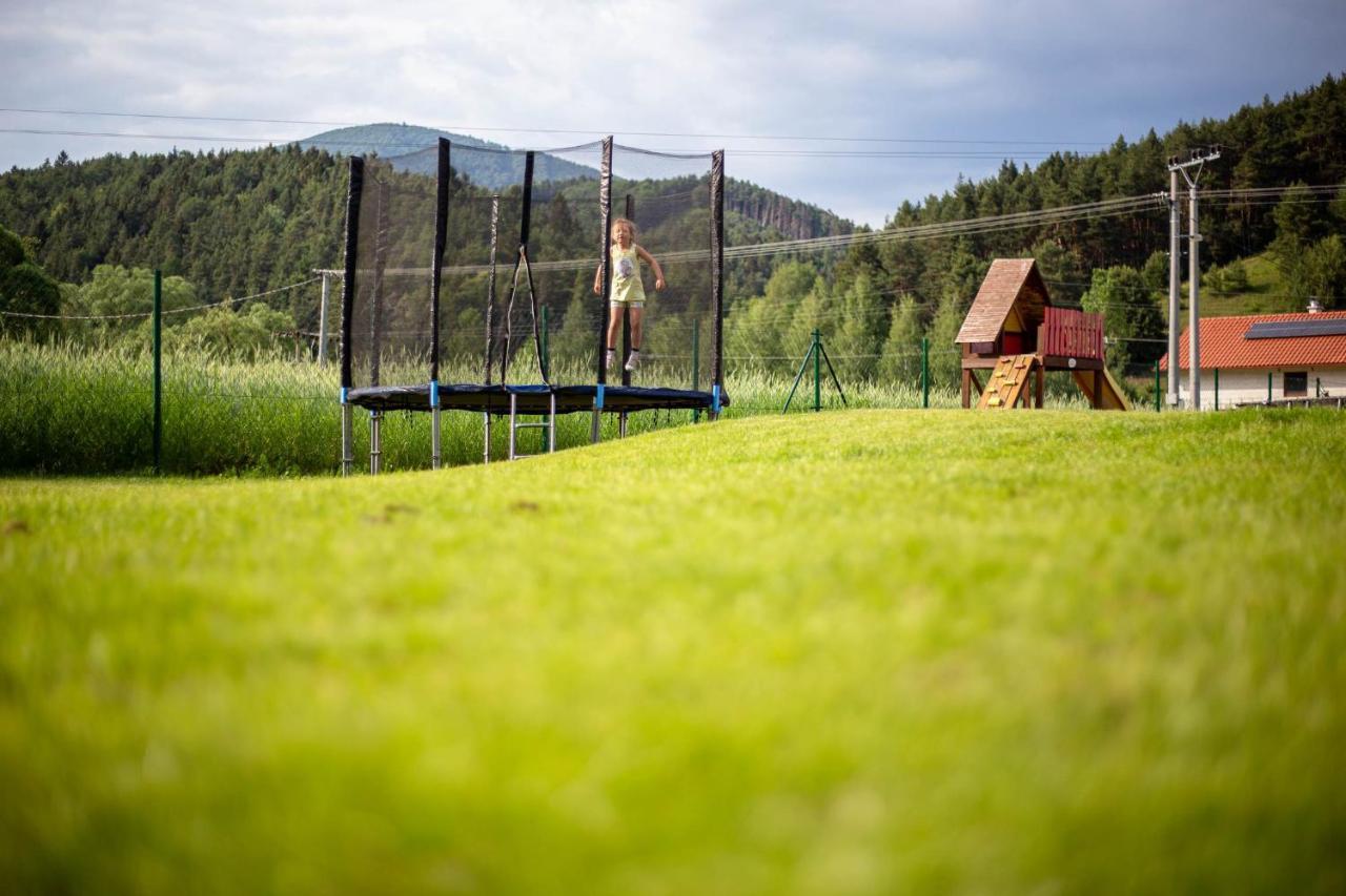 Villa Domceky Sabinka A Melinka à Valča Extérieur photo